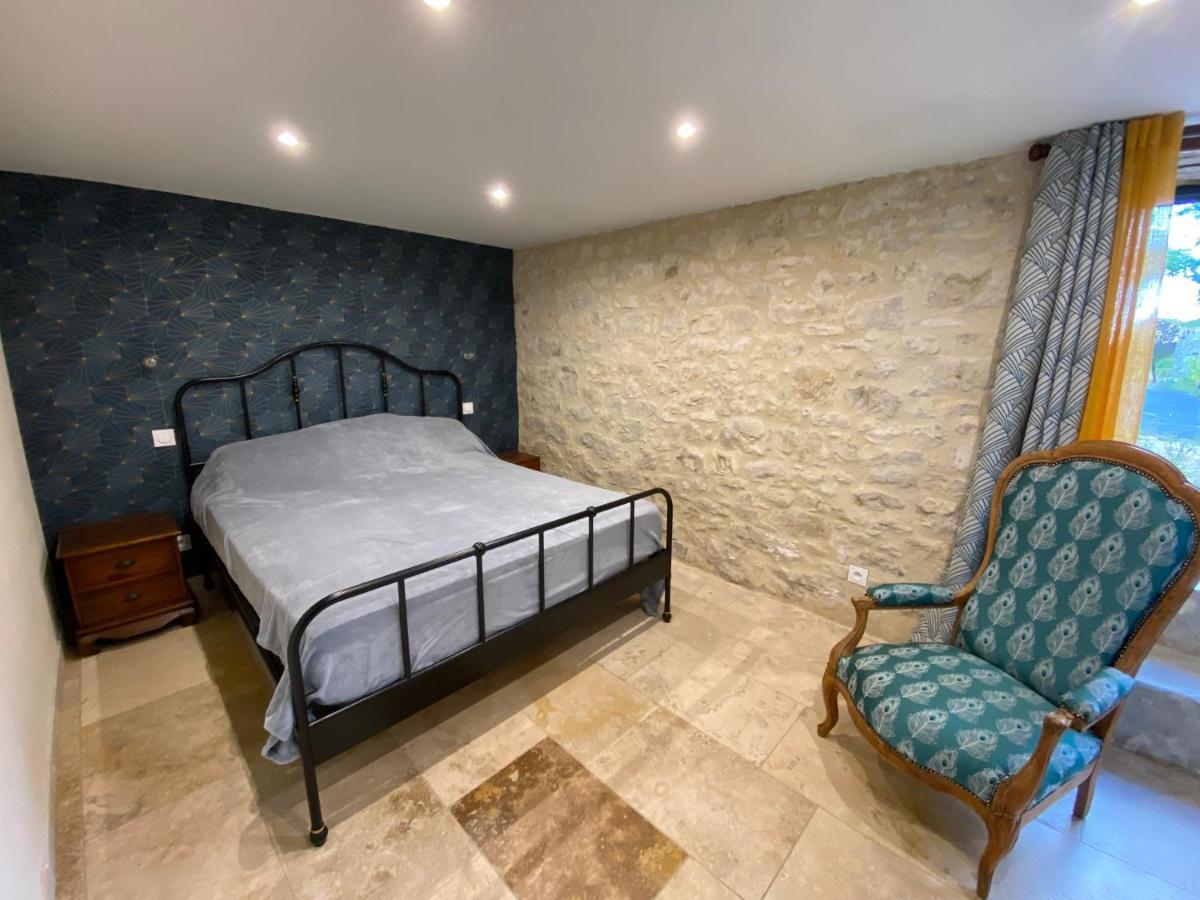 Maison De Village, Charme Et Confort Mauroux  Экстерьер фото