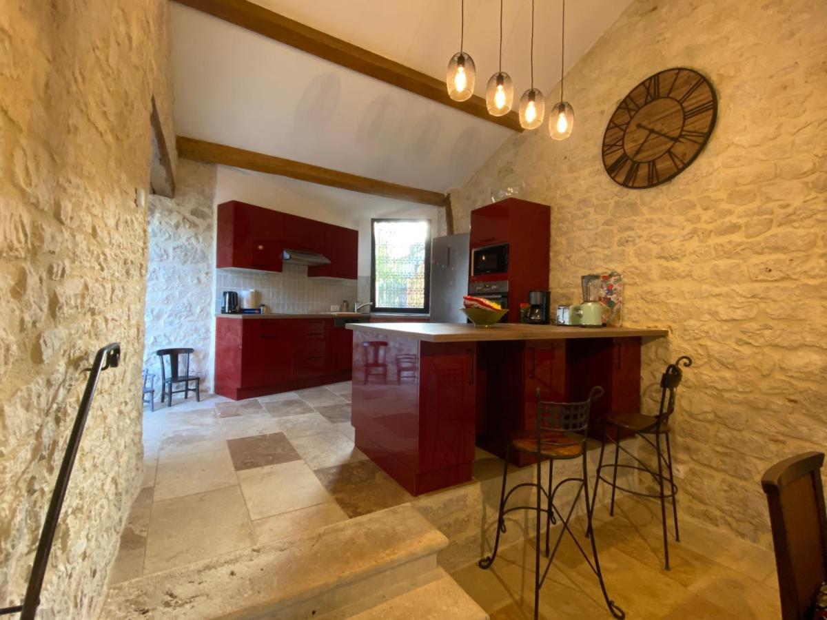 Maison De Village, Charme Et Confort Mauroux  Экстерьер фото