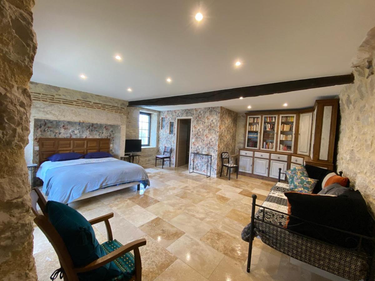 Maison De Village, Charme Et Confort Mauroux  Экстерьер фото